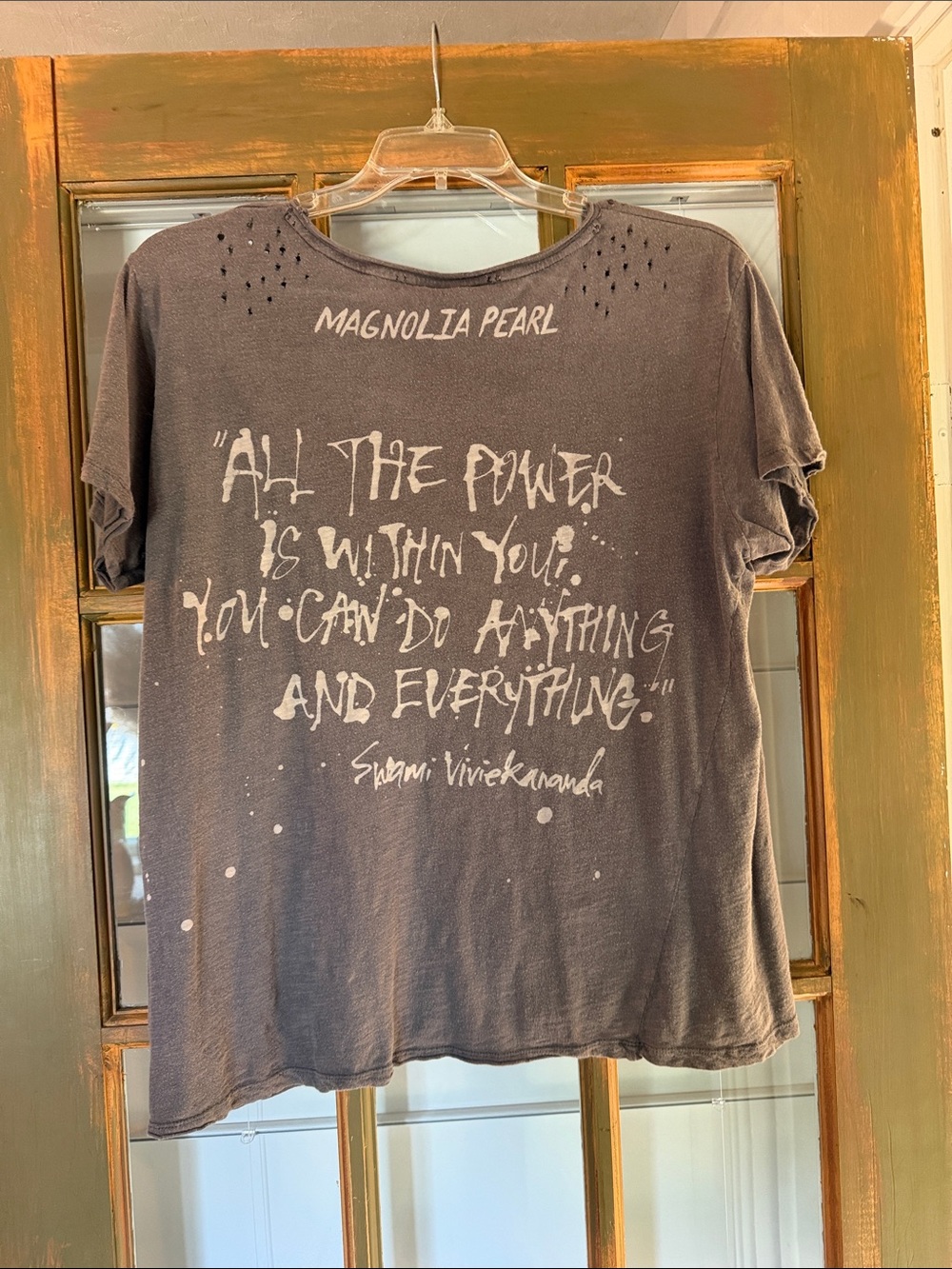 Magnolia Pearl Grey Tee with White Vintage Graphic - Picture 4 of 9